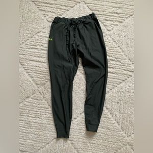 Small Women’s Under Armor Vanish Joggers - Limited edition